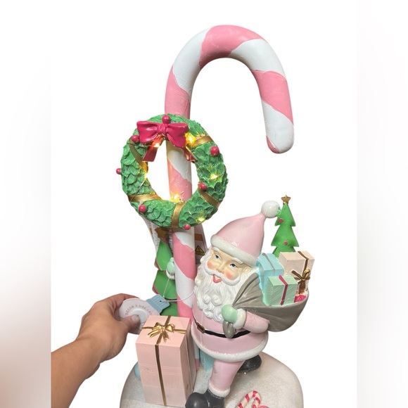 Vintage-Inspired 19” LED Santa Claus Figurine with Candy Cane & Wreath - Xmas - Picture 5 of 12